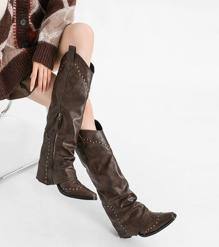 Rivet Vintage Cowboy Boots [H675]